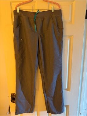 Figs Women’s  Gray Drawstring Scrub Joggers with Teal Tie
